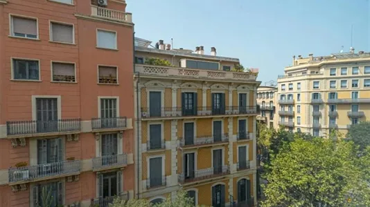 Rooms in Barcelona Eixample - photo 5