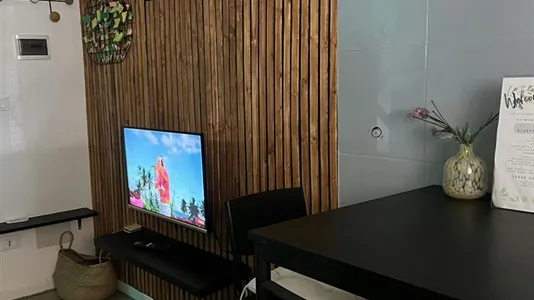 Apartments in Roma Municipio XIII – Aurelia - photo 1