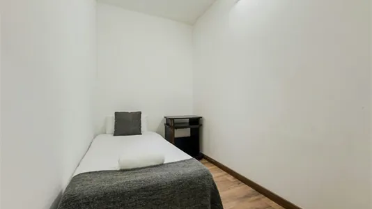 Apartments in Barcelona Ciutat Vella - photo 5