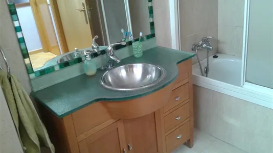 Rooms in Madrid Puente de Vallecas - photo 8