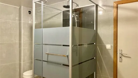 Rooms in Brussels Schaarbeek - photo 9