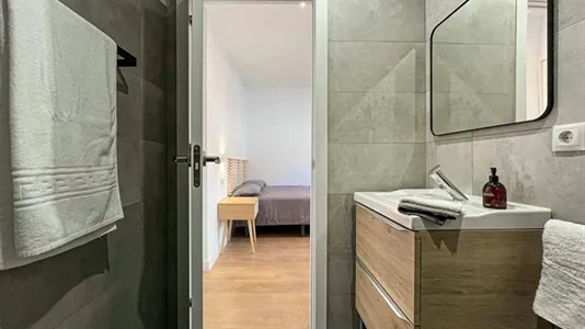 Rooms in Oviedo - photo 3