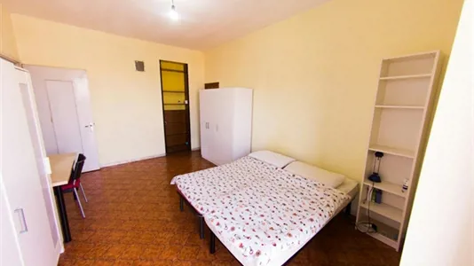 Rooms in Milano Zona 2 - Stazione Centrale, Gorla, Turro, Greco, Crescenzago - photo 2