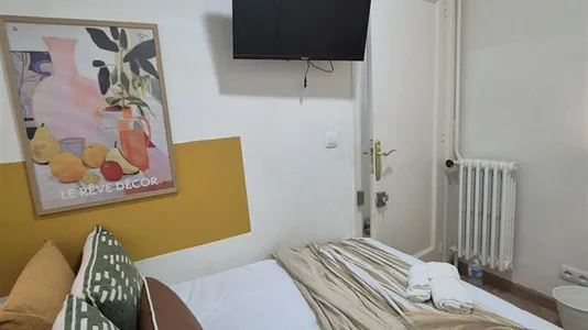 Rooms in Barcelona Les Corts - photo 2