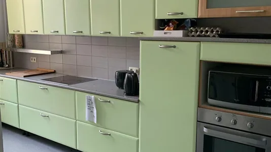 Rooms in Brussels Sint-Joost-ten-Node - photo 4