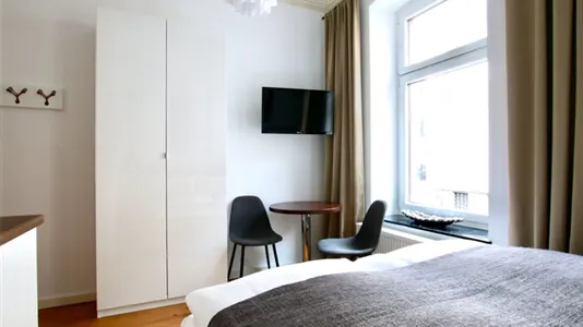 Apartments in Cologne Innenstadt - photo 8