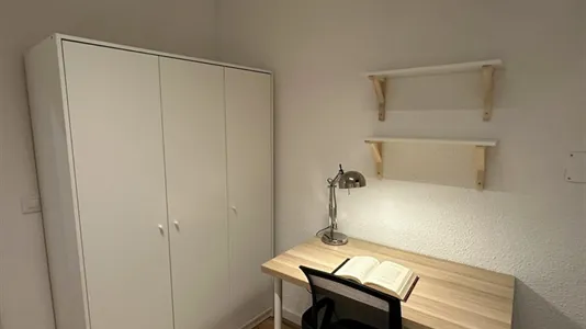 Rooms in Madrid Tetuán - photo 2