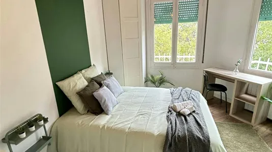 Rooms in Barcelona Sants-Montjuïc - photo 4