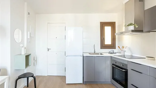 Apartments in Barcelona Ciutat Vella - photo 3