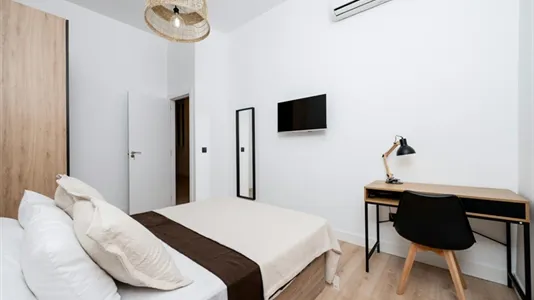 Rooms in Madrid Centro - photo 4