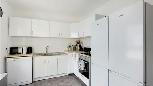 Rooms in Nanterre - photo 8