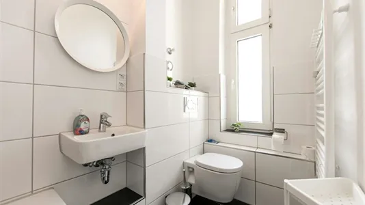 Rooms in Berlin Charlottenburg-Wilmersdorf - photo 9
