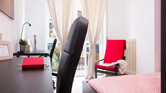 Rooms in Milano Zona 8 - Fiera, Gallaratese, Quarto Oggiaro - photo 8