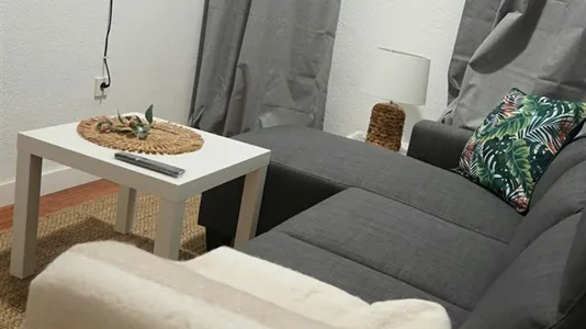 Rooms in Madrid Salamanca - photo 7