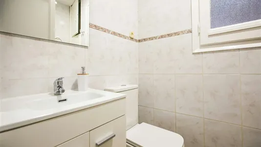 Rooms in Barcelona Gràcia - photo 10