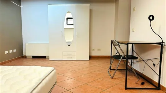 Rooms in Roma Municipio XI – Arvalia/Portuense - photo 4