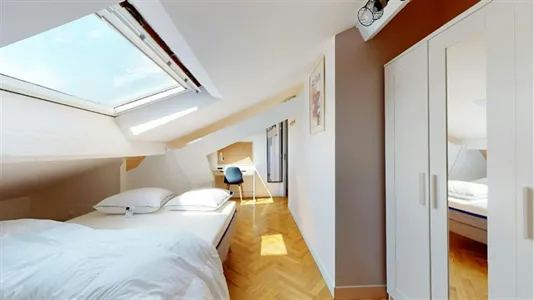 Rooms in Saint-Denis - photo 2