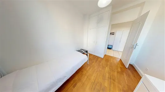 Rooms in Lyon - photo 1