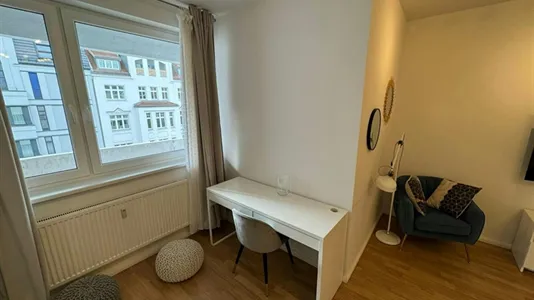 Apartments in Berlin Charlottenburg-Wilmersdorf - photo 5