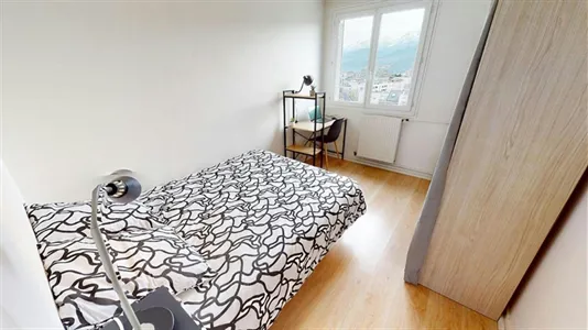 Rooms in Grenoble - photo 3