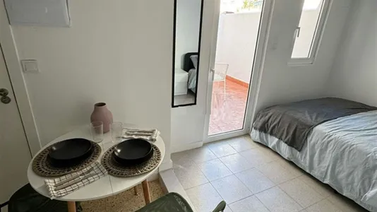 Rooms in Tavernes Blanques - photo 3