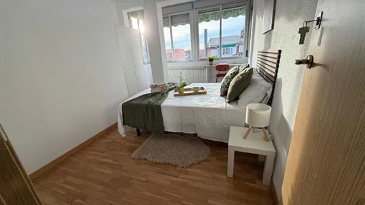 Rooms in Los Berrocales - photo 2