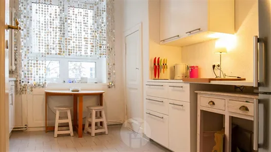 Rooms in Berlin Charlottenburg-Wilmersdorf - photo 8