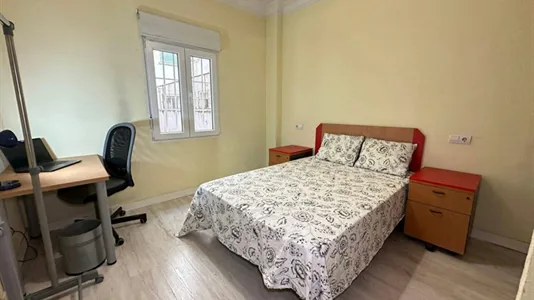 Rooms in Madrid Arganzuela - photo 1