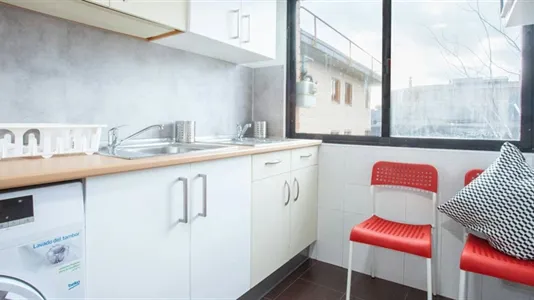 Rooms in Madrid Hortaleza - photo 9