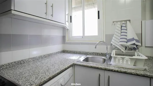 Rooms in Valencia L'Eixample - photo 5