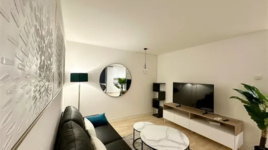 Rooms in Affoltern - photo 1