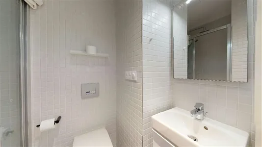 Rooms in Paris 17ème arrondissement - photo 4