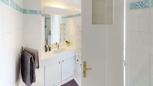 Rooms in Paris 15ème arrondissement - photo 8