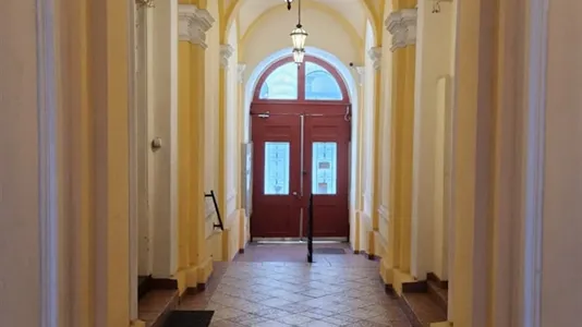 Apartments in Budapest Terézváros - photo 9