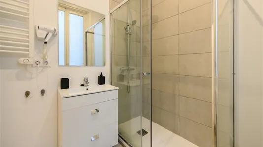 Rooms in Madrid Chamberí - photo 6