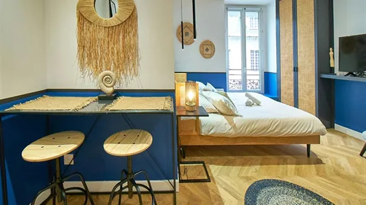 Apartments in Lyon - photo 7