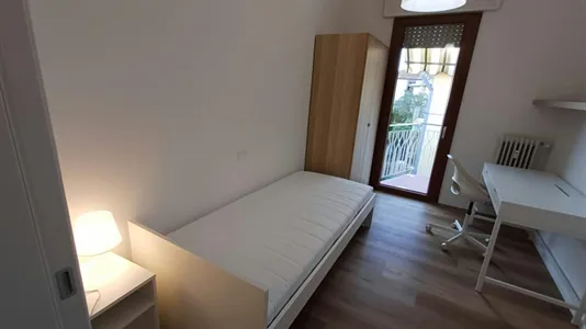 Rooms in Padua - photo 2