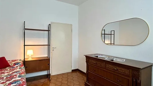 Rooms in Milano Zona 8 - Fiera, Gallaratese, Quarto Oggiaro - photo 3
