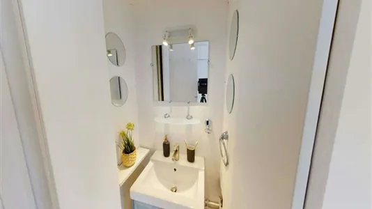 Rooms in Paris 16ème arrondissement (South) - photo 5