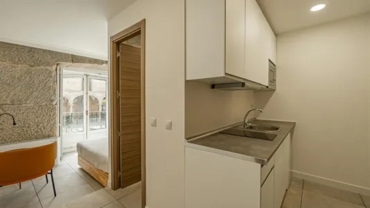 Rooms in Madrid Centro - photo 7