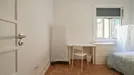 Room for rent, Lisbon (region), &lt;span class=&quot;blurred street&quot; onclick=&quot;ProcessAdRequest(8336934)&quot;&gt;&lt;span class=&quot;hint&quot;&gt;See streetname&lt;/span&gt;[xxxxxxxxxxxxx]&lt;/span&gt;