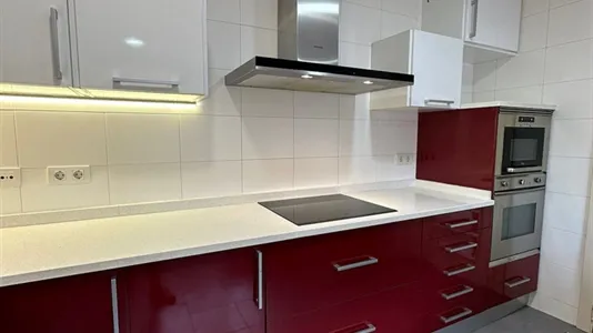 Rooms in Madrid Fuencarral-El Pardo - photo 4