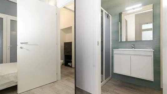 Apartments in Turin - photo 8