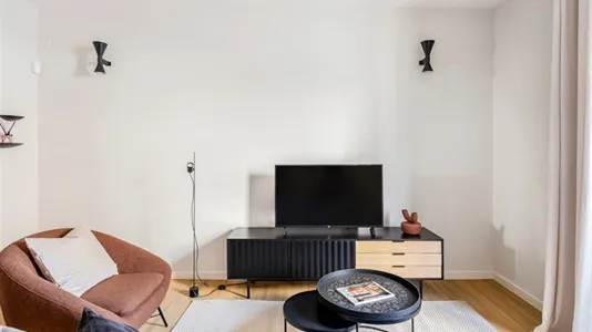 Apartments in Barcelona Ciutat Vella - photo 5