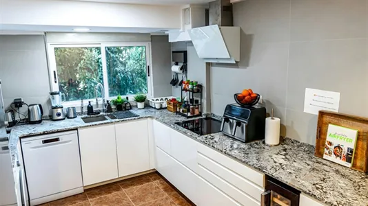 Rooms in la Punta - photo 6