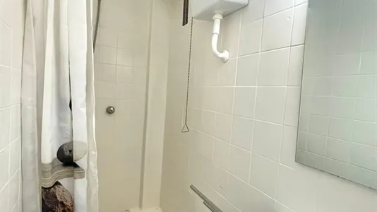 Rooms in Murcia - photo 4