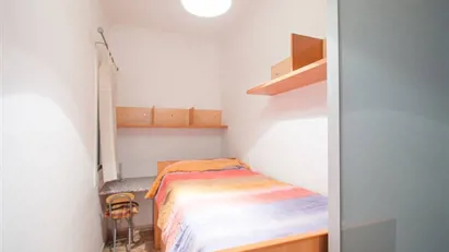 Room for rent in Barcelona Sants-Montjuïc, Barcelona