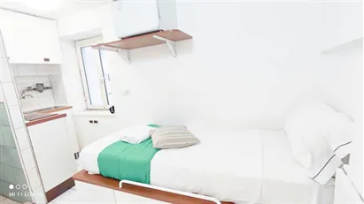 Apartment for rent in Napoli Municipalità 5, Naples