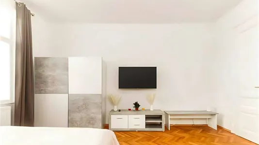 Apartments in Vienna Favoriten - photo 5