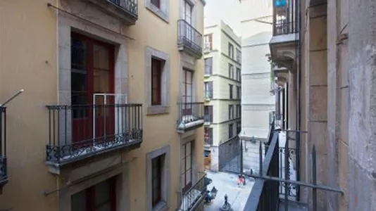 Apartments in Barcelona Ciutat Vella - photo 9